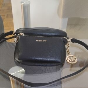 Michael Kors  Black Leather Crossbody Bag/Sling Pack